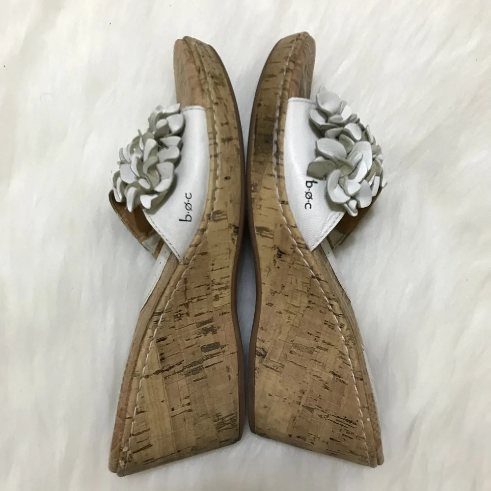 Born BOC Floral Wedge Sandals Size 10 Comfort Cork Platform